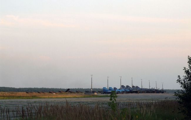 Атака дронов на аэродром "Саваслейка": появился спутниковый снимок последствий