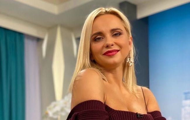 Лилия Ребрик с дочками восхитила ярким family look и поделилась секретами идеальной мамы