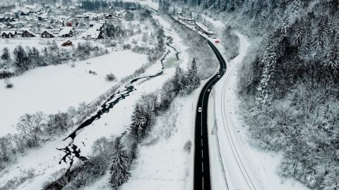 Зеленський проїхав 700 км до Буковеля та поділився враженнями від доріг