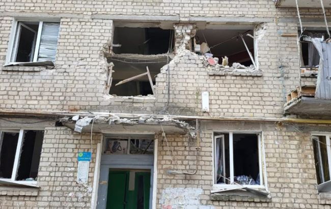 Російська армія зранку обстріляла Куп'янськ: є влучання в будинок та багатоповерхівку (фото)