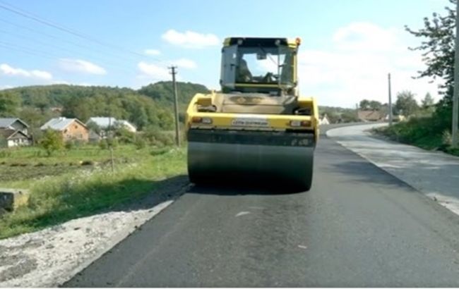 Во Львовской области завершают строительство на дороге "Мостыська - Самбор - Борислав"