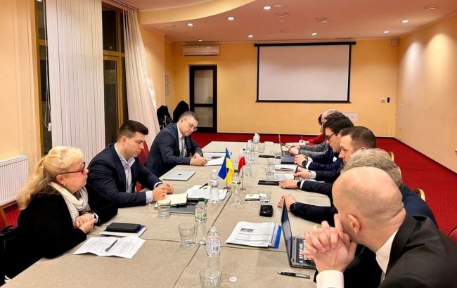 Україна наполягає, щоб зміни до "транспортного безвізу" з ЄС не обмежували перевізників