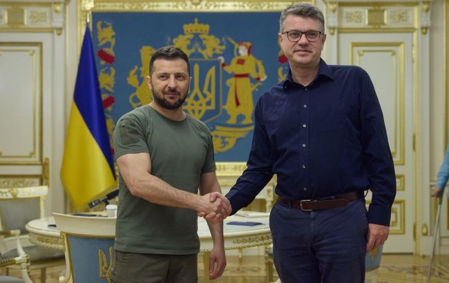 Зеленський обговорив з головою МЗС Естонії початок відновлення України