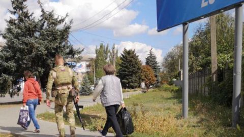Автоматники ходять по квартирах мелітопольців: примушують голосувати "правильно"