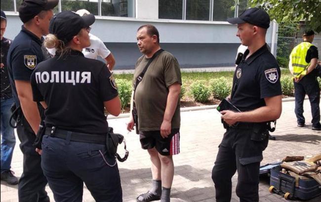 "Серед жертв були інваліди та пенсіонери": відомий український патріот виявився "чорним волонтером" (відео)