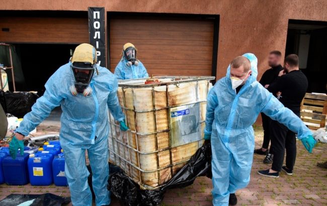 Підпільний наркобізнес на сотні мільйонів. Поліція накрила мережу в 15 областях