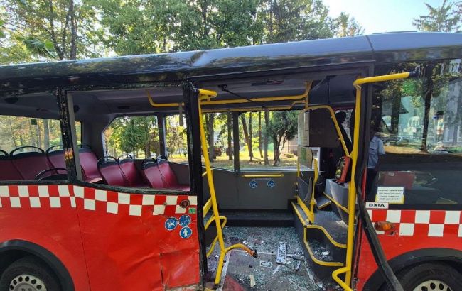 У Харкові сталася ДТП з міським автобусом, понад 10 постраждалих