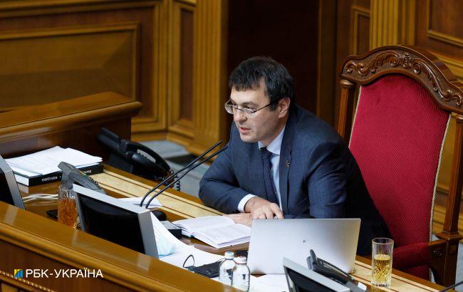 Новації Гетманцева призводять до тиску на бізнес та заганяють його у "тінь", - економіст