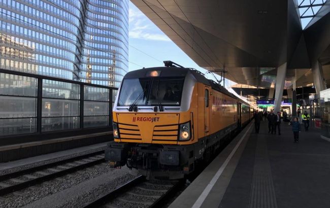 УЗ запускає новий міжнародний маршрут з Праги до Чопа: як курсуватиме поїзд