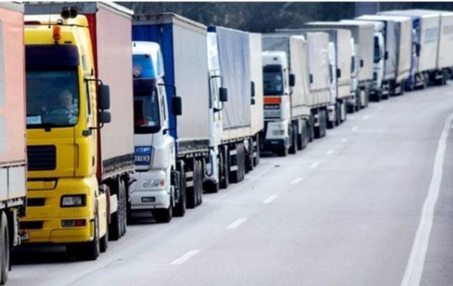 В Кабмине призвали Польшу увеличить квоту для украинских перевозчиков