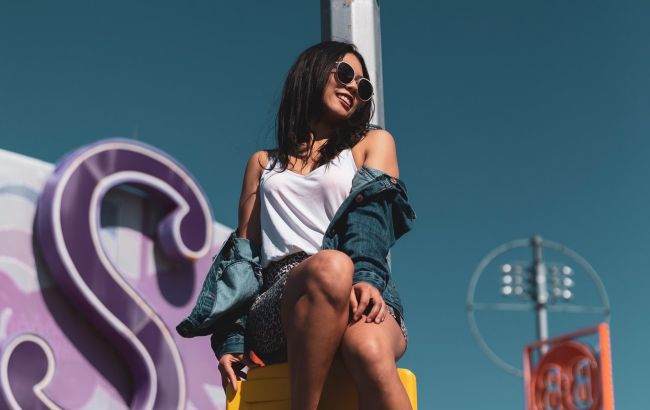 Гардероб для поездок: стилист назвала важные правила для стильного вида и легкого багажа