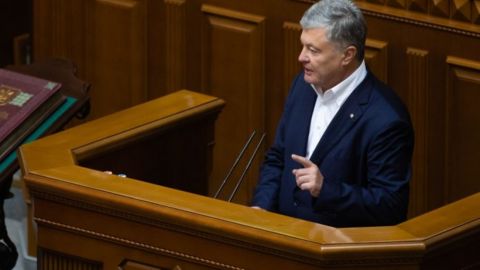 Порошенко призвал заложить в бюджет расходы по повышению соцгарантий для украинцев