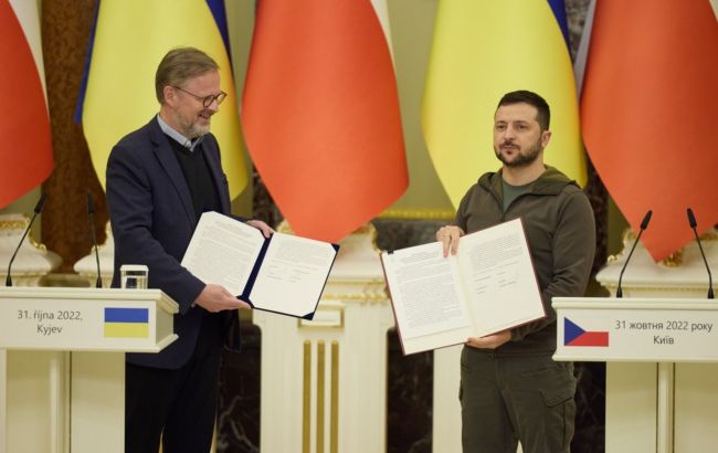 Чехия подписала декларацию о перспективе вступления Украины в НАТО