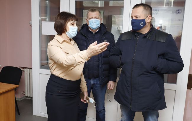 Філатов: до кінця 2022 року в Дніпрі  реконструюють та замінять ліфти у всіх медзакладах