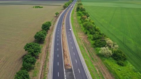 Кубраков: водители не будут платить за проезд дорогами "Большой стройки"