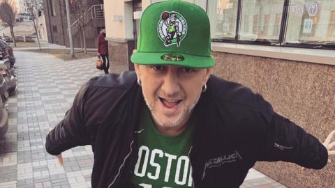 "Каменских фотографировала?" Потап удивил появлением в стильном образе