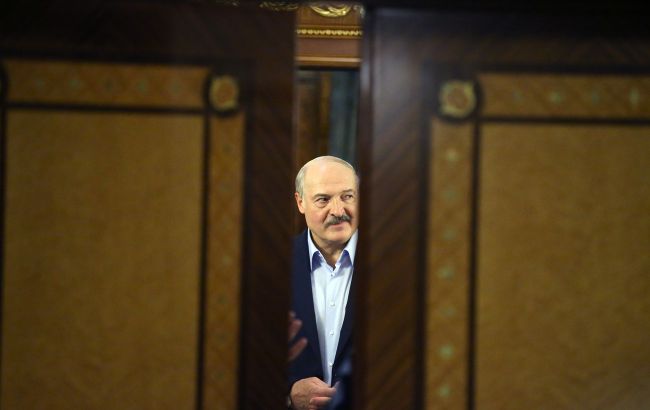 Кортеж Лукашенка помітили у Мінську після чуток про госпіталізацію у Москві