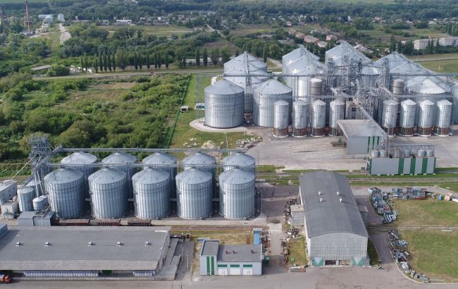 "Укрлендфарминг" рассматривает возможность увеличения элеваторных мощностей