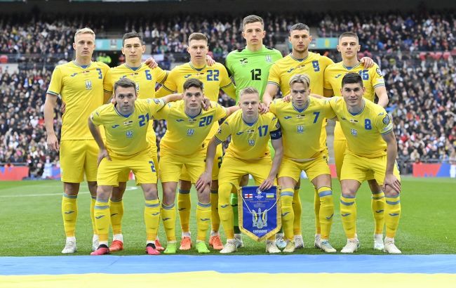 Футбольная сборная Украины продолжит отбор на Евро-2024, несмотря на участие Беларуси