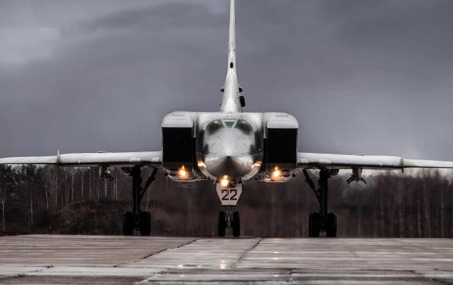 Россия может рассредоточить свои бомбардировщики после взрывов на аэродромах, - Reuters