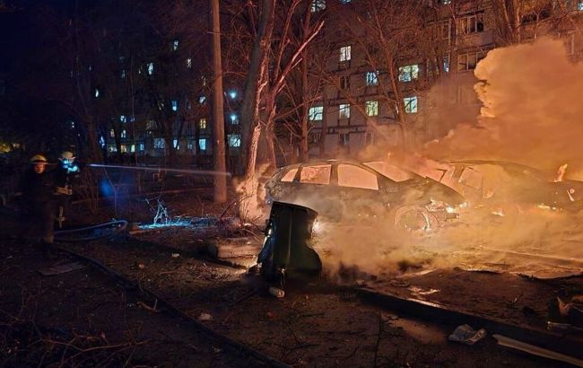 Атака дронів на Дніпро: постраждали 15 людей, є руйнування (фото наслдіків)