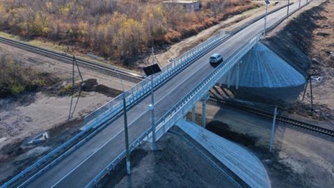 На трасі "Куп&rsquo;янськ-Кругляківка" завершився капремонт мосту через залізницю