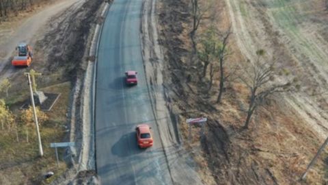 У Донецькій області до вересня 2022 року відремонтують дорогу до Святогірська