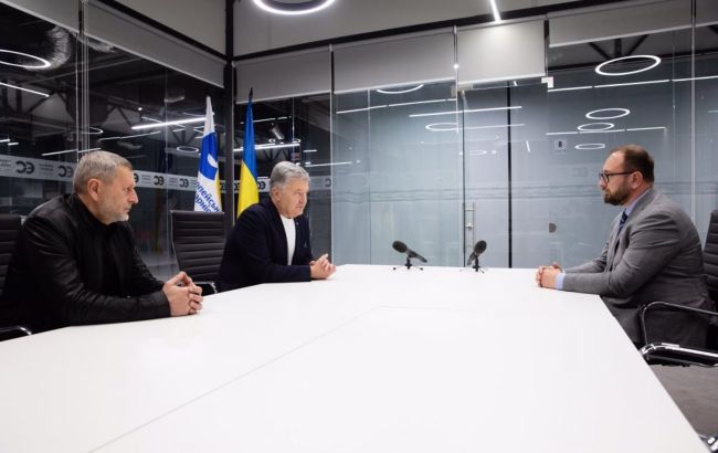 Джелялов передав із в&rsquo;язниці листа Порошенку і подякував за підтримку своєї родини