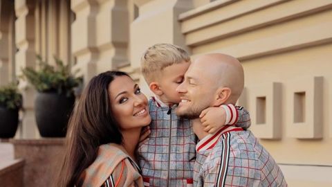 "Утиные" губки не портят: Яма умилил фото в необычной компании и сделал личное признание