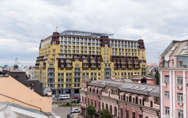 Київрада звернулася до Кабміну і ДАБІ не допустити введення в експлуатацію "будинку-монстра" на Подолі, - заступник Кличка