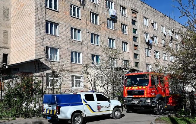 В Черновцах мужчина подорвал гранату в квартире, его госпитализировали