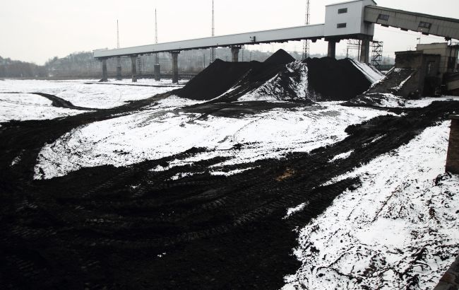 Мировые цены на железную руду рухнули на 10% из-за падения спроса в Китае