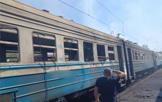 Поліція повідомила нові деталі удару по потягу у Харківській області (фото)