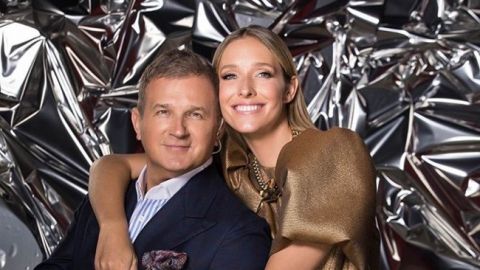 Йога для двоих: Осадчая и Горбунов восхитили семейной спортивной тренировкой