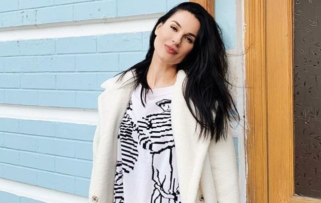 Такі класні! Маша Єфросиніна зачарувала яскравим фото з прогулянки з сином у лісі