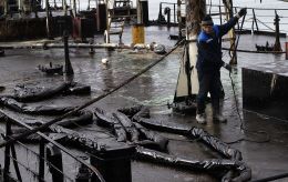 Танкерний бій. Як Захід планує обнулити Росії торгівлю нафтою на морі