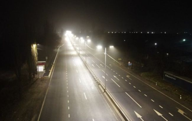 На подъезде к Николаеву осветили 5 км трассы со стороны Днепра