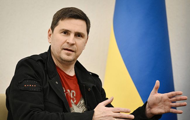 Подоляк про події в Бєлгородській області: Україна спостерігає, але не має відношення