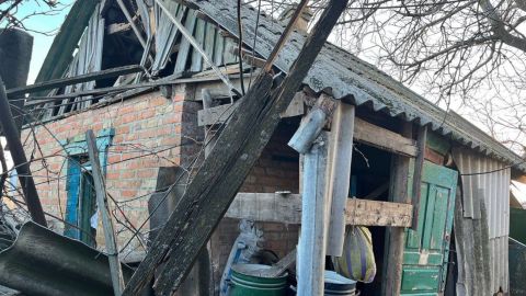 Росіяни обстріляли Нікопольський район з безпілотника: є постраждалий