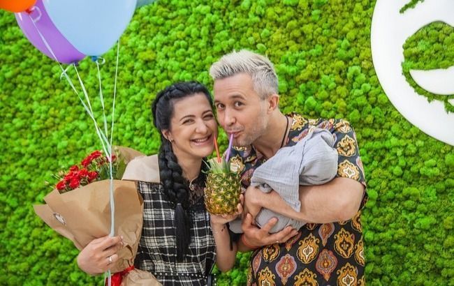 "На концерти їздимо разом": Сніжана Бабкіна зворушила подробицями про маленького синочка