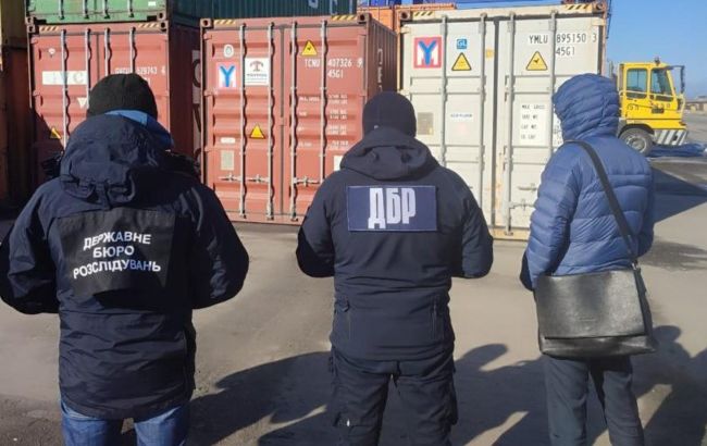 На Одеській митниці знайшли сотні прихованих від розмитнення контейнерів