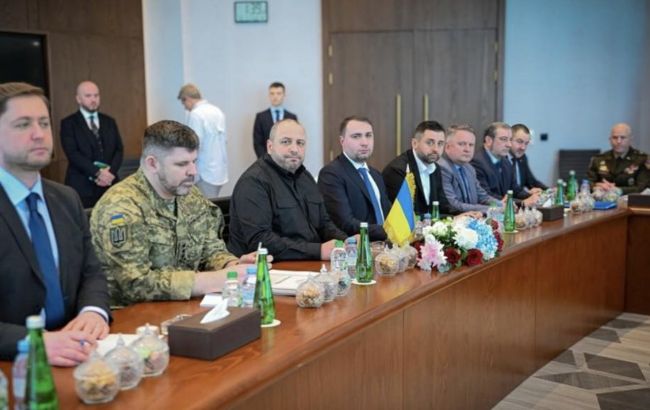 "Есть продвижение". РБК-Украина узнало новые детали переговоров в Абу-Даби