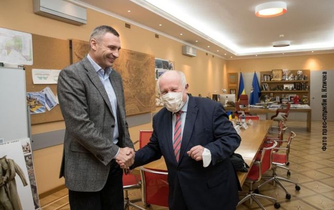 Закон про столицю має бути доопрацьований, - спецпредставник уряду Німеччини