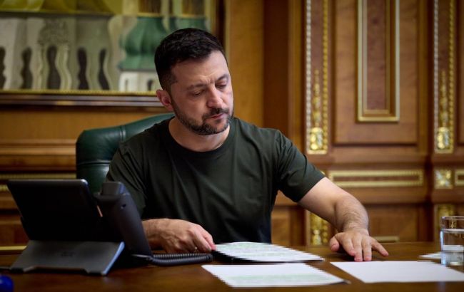 Зеленський: Росія дуже боїться санкцій, хоч і вдає, що вони нічого не змінять