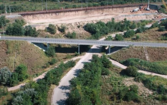 На запорожских мостах через Днепр стартовало строительство железнодорожного путепровода