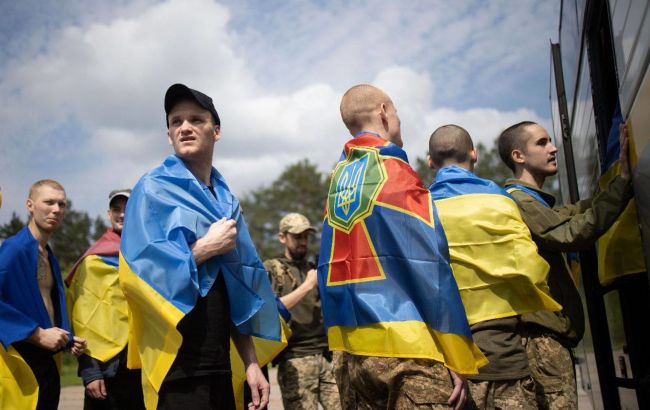 Обмен пленными: в Коордштабе объяснили, почему не озвучивают количество возвращенных украинцев