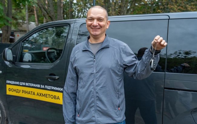 Ахметов підтримав проєкт Вадима Свириденка: 8,6 млн грн спрямують на ветеранську петанк-арену та спецавто