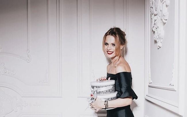 Як всі схожі! Ольга Фреймут зачарувала сімейним фото і показала обличчя сина-іменинника