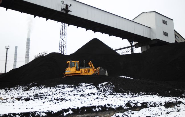 ТЕС Ахметова збільшили запаси вугілля на 35%, на держТЕС впали на 15%