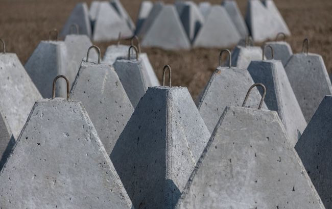 Лінія оборони в Україні будується прискореними темпами. Генерал назвав головну проблему